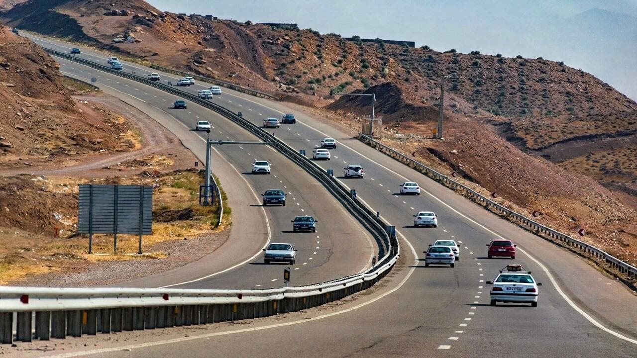 ارزیابی عملکرد و ایمنی جاده‌های اصلی در ایران