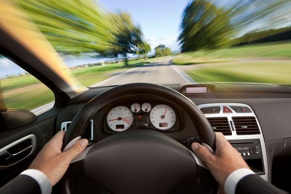 تصویر از 10 راهکار برای رهایی از عادت بد رانندگی با سرعت بالا
