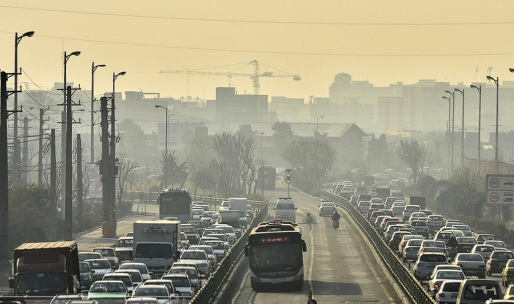 تصویر از استفاده از سیستم‌های حمل‌ونقل هوشمند چه تاثیراتی بر کاهش انتشار گازهای گلخانه‌ای دارد؟